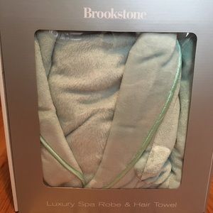 Brookstone Bathrobe & Hair Towel
